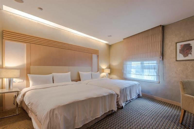 New California Hotel Xindian Exterior foto